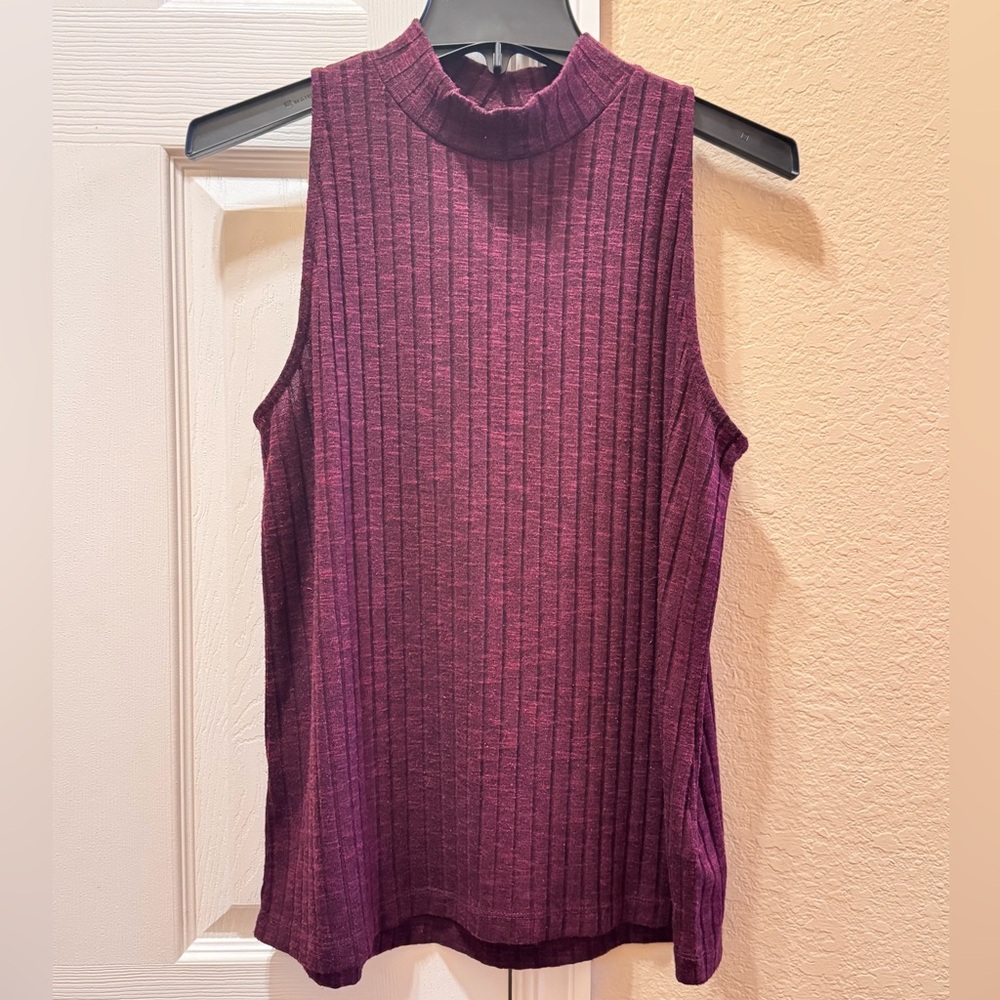Purple Sleeveless Ribbed Knit Top